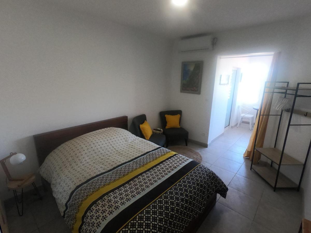 Appartement Studio Step'Run à Saint Pierre Extérieur photo